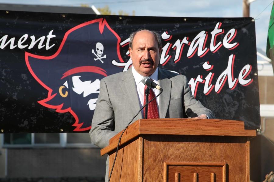 Dr. Illuzzi addresses the crowd during the ground-breaking ceremony.