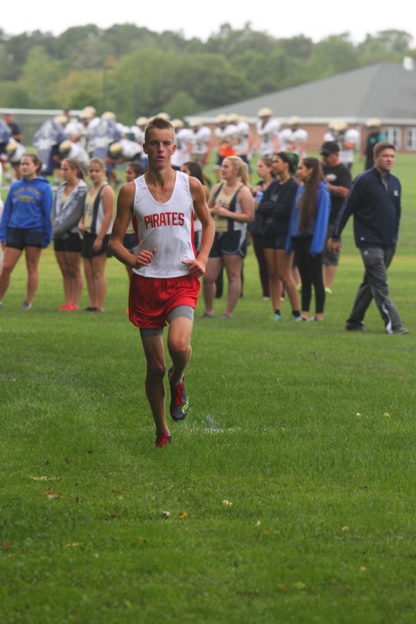 Junior Michael Ungvarsky, the South Group 2 Sectional Runner-Up, keeps a steady pace at the front of the race this season.