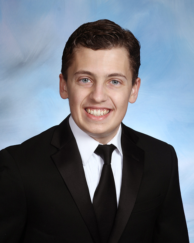 Vincent DeLuca was the Valedictorian for the CHS class of 2018.