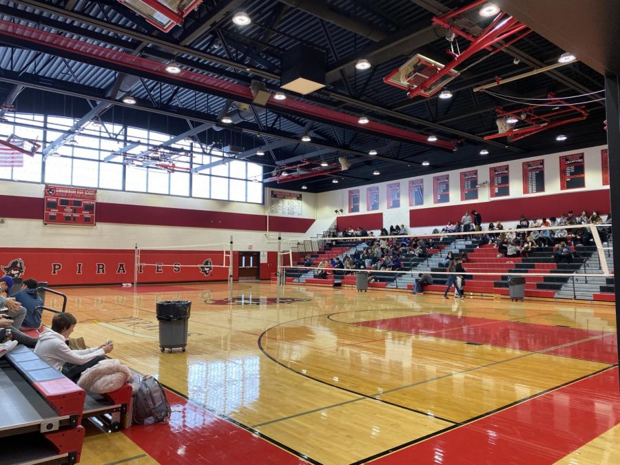 CHS Students eat spread out in the gym (photo courtesy of Colin Kind)